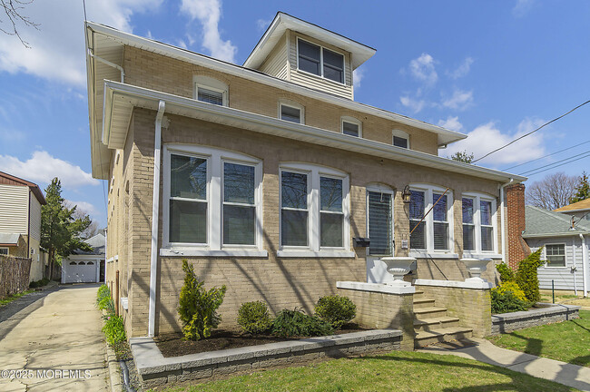 Photo - 34 Bridge Ave Unidad A