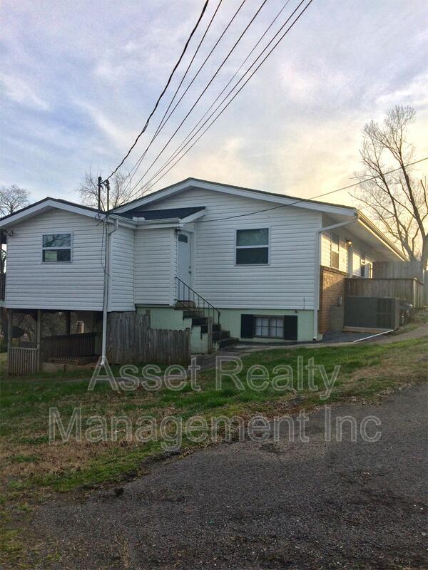 Photo - 3562 Buffat Mill Rd