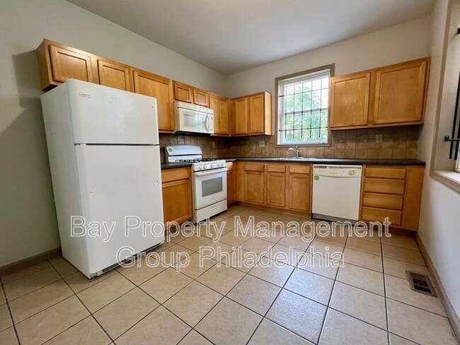 Photo - 2154 N Carlisle St