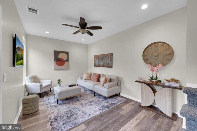 Photo - 2 Sefel Ave House