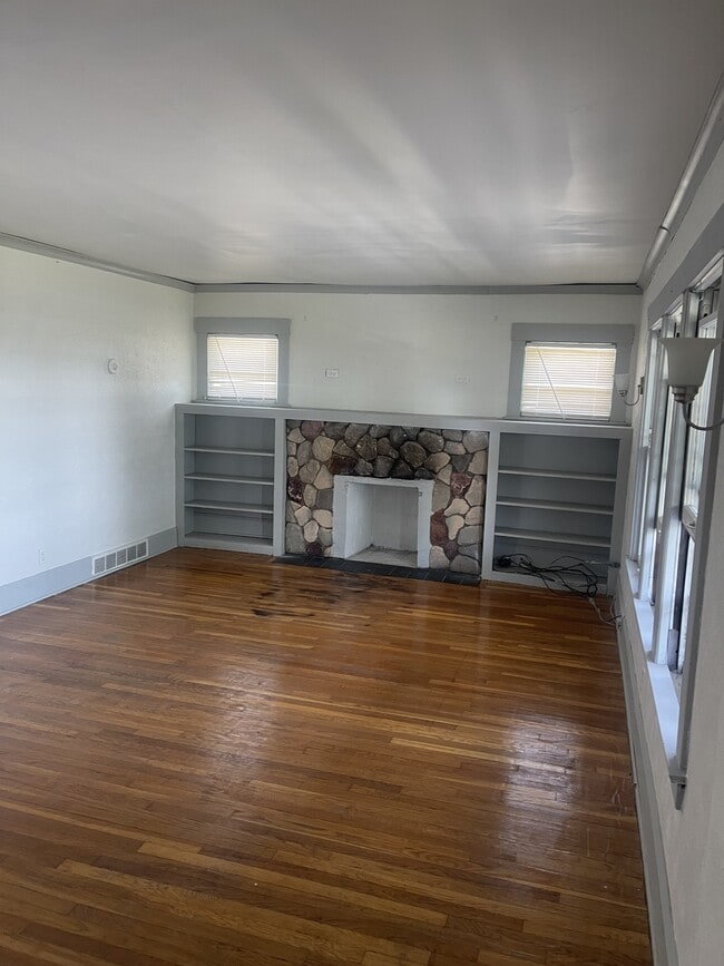 Photo - 1848 Cordova Ave