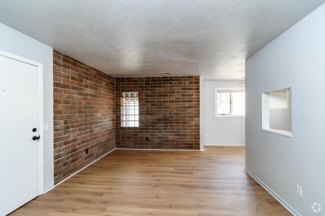 Building Photo - 236 N Fair Oaks Ave Unit 3 Rental