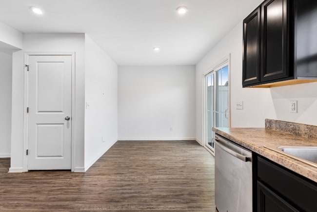 Photo - 1283 Havenbrook Dr