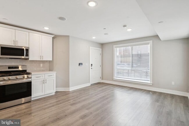 Photo - 1309 S 52nd St Unit 2