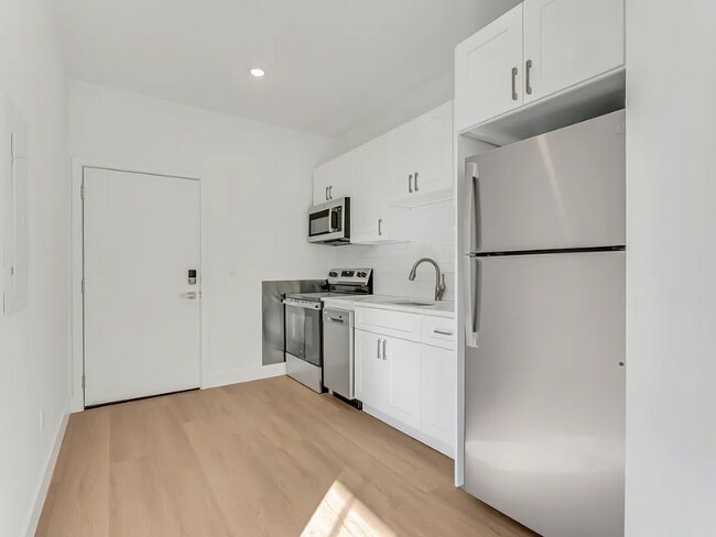 Photo - 3517 N 16th St Unit 10