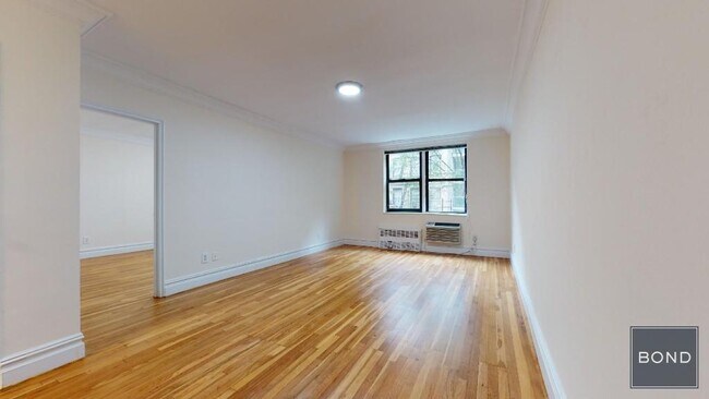 Building Photo - 229 E 80th St Unit 4A Rental