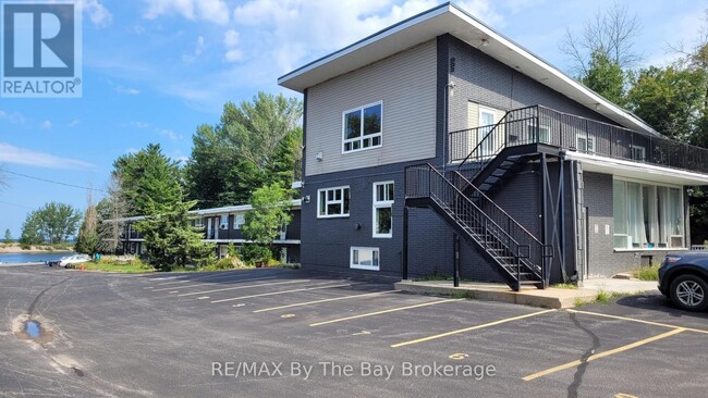 Photo - 280 River Rd E Unité C01