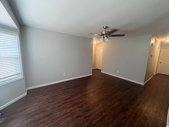 Photo - 3119 S Custer Ave