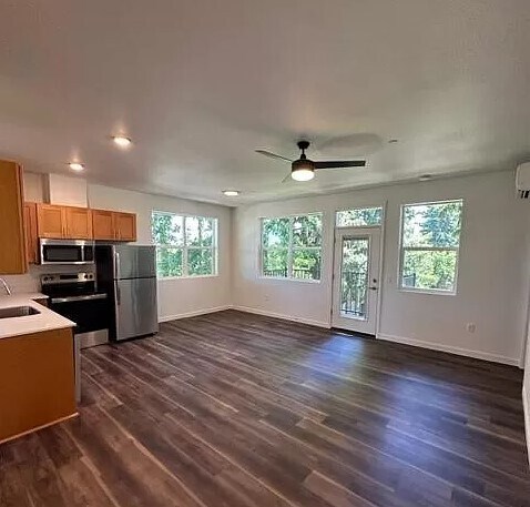 Photo - Mary's Court