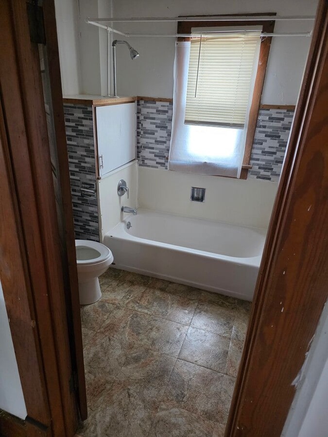 Photo - ? Move-In Ready 2 Bed | 1 Bath Home ?