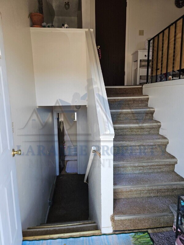Photo - 714 Downey St Unidad 2
