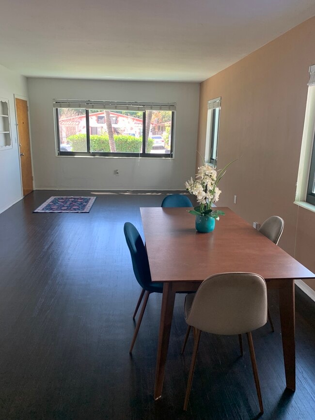 Photo - 1975 SW 17th Ct