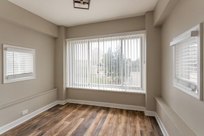 Photo - Historic Style, Modern Comforts, Prime Loc...