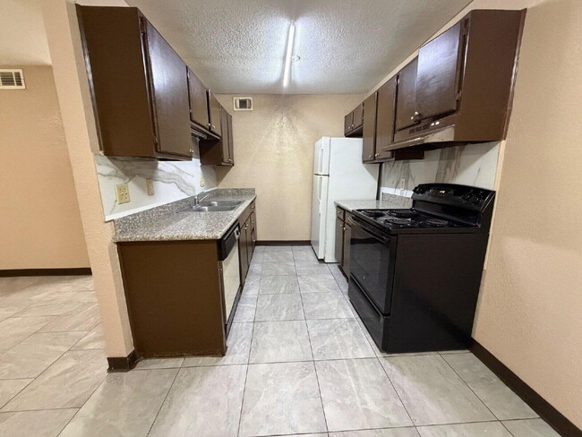 Photo - 226 Cherry St Unit 31