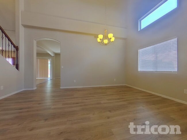Photo - 23873 W Bowker St