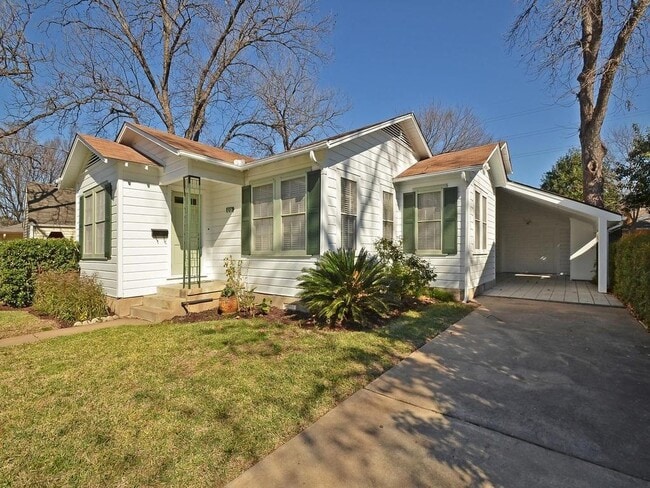 Building Photo - 1006 E 38th St Rental