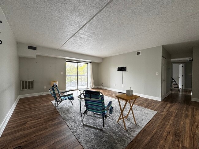 Photo - 159 Main St Unit 27C