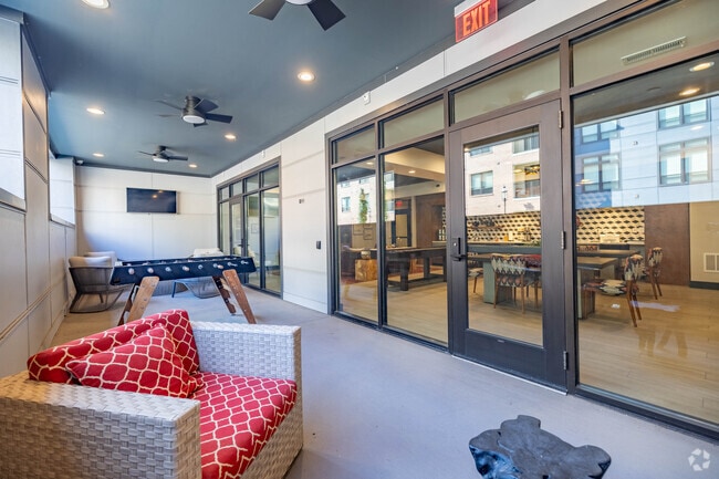 La casa club RED - The RED