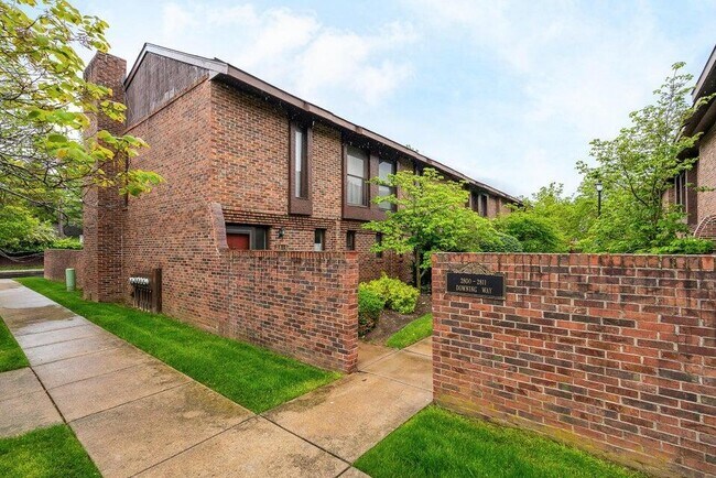 2806 Downing Way Unidad 37