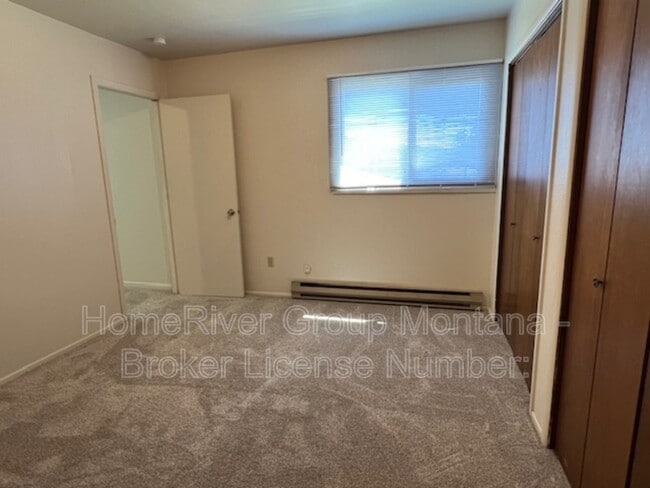 Photo - 2312 Ernest Ave