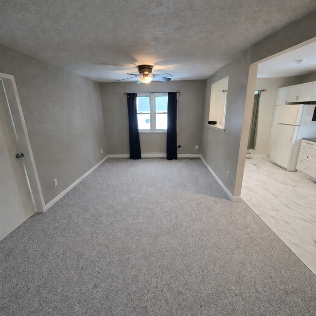 Photo - 23 Valkyr Rd Unidad top floor