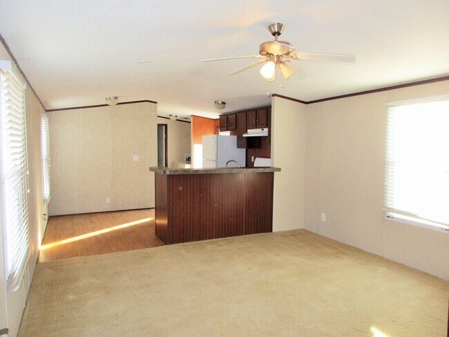 Photo - 3 bedroom 2 bath in Hydro, OK 73048