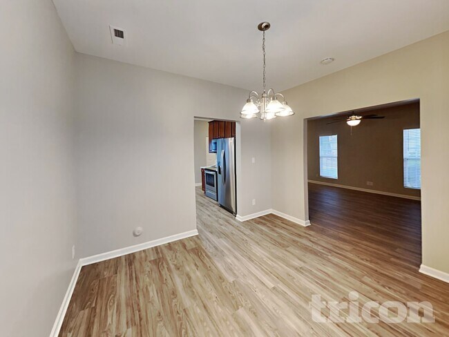 Photo - 320 Stone Meadow Dr