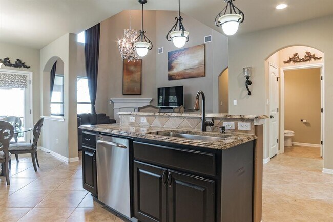 Photo - 12301 Fairway Cove