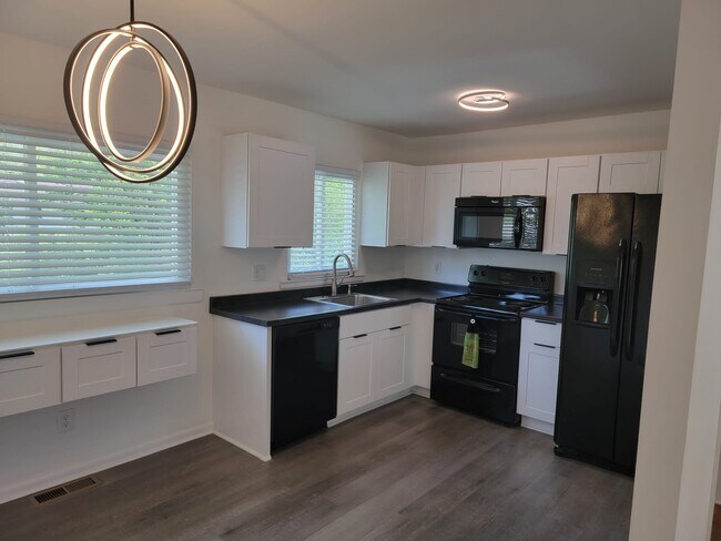 Photo - 3626 Jonathan Cir