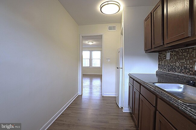 Photo - 4329 Halley Terrace SE