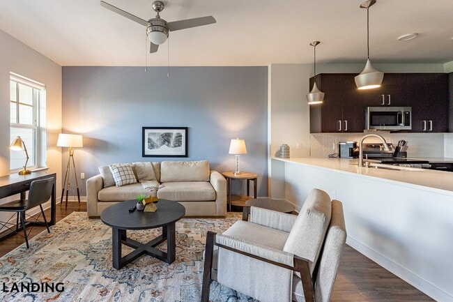 Photo - 1225 Utica Dr Unit 1-412