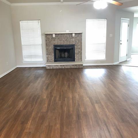 Photo - 6104 Alexus Dr