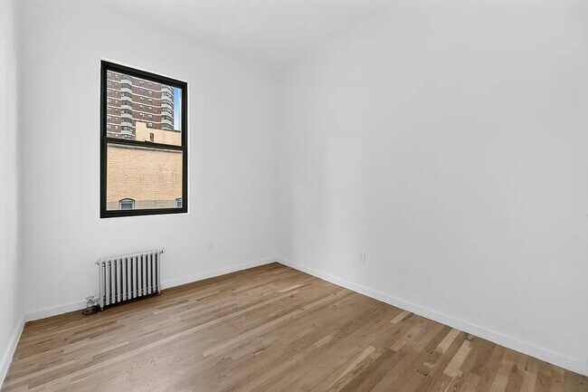 Photo - 239 W 63rd St Unit PE