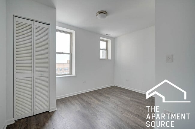 Photo - 940 W Winona St Unit 309