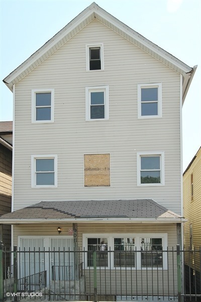 Building Photo - 9011 S Brandon Ave Unit 2