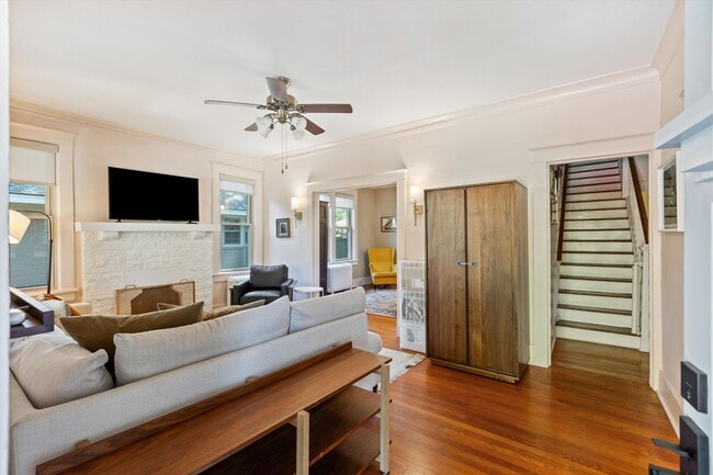 Photo - 1621 Linden Ave