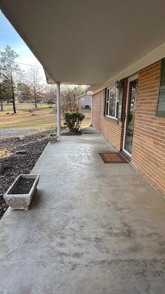 Photo - 146 Westview Ln SE