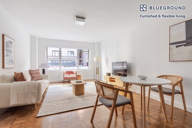 Photo - 136 E 55th St Unidad FL2-ID1786