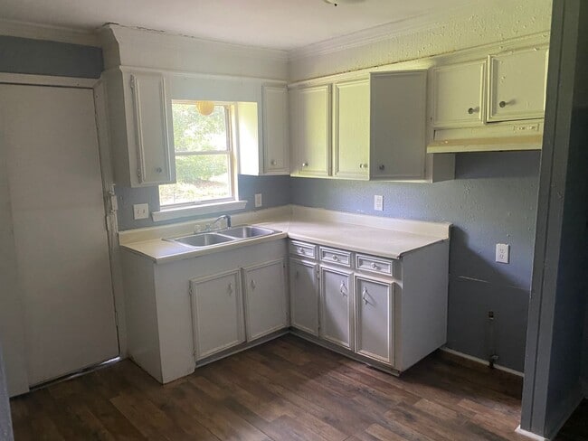 Photo - 7034 Brandtway St