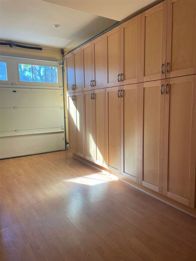 Photo - Serene, Executive 5 Bedroom 3 Bath Home with Private Front yard and Backyard - Palo Alto