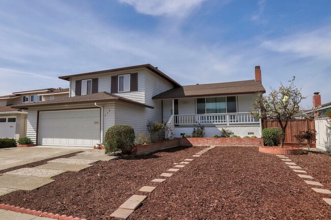 4 Bed / 3 Bath Foster City home with great... - 4 Bed / 3 Bath Foster City home with great...