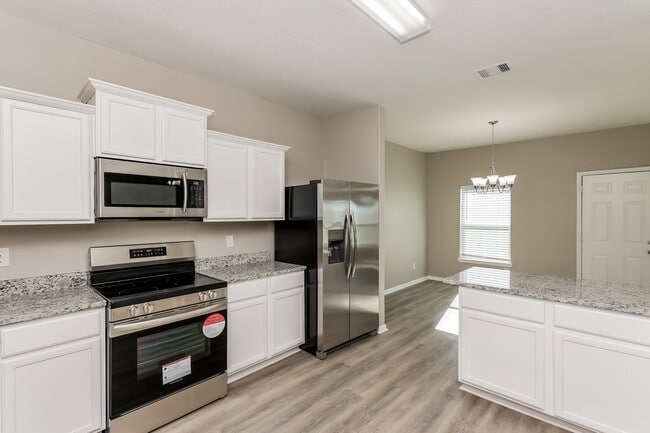 Photo - 5914 Golden Cove Rd