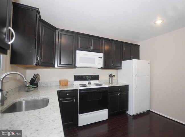 Photo - 22 Pike Hall Pl