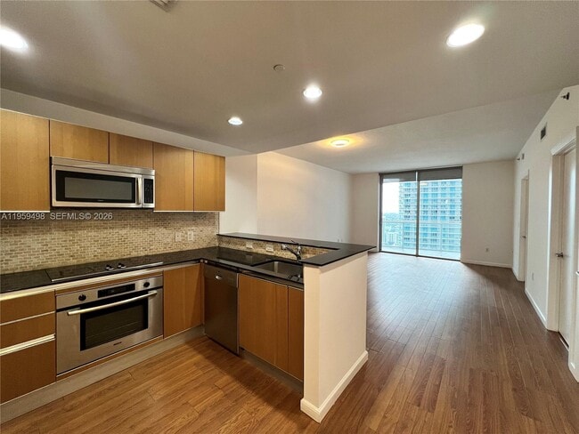 Photo - 1060 Brickell Ave Unit 2513