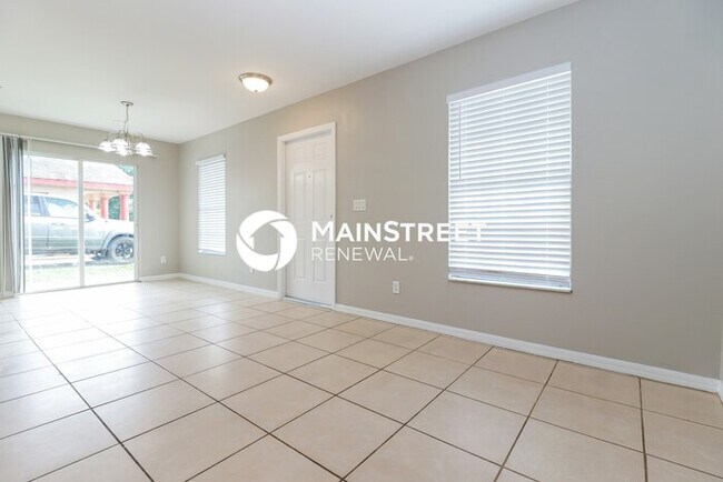 3 Bedroom Pet-Friendly Home in Fort Myers, FL with Main Street Renewal