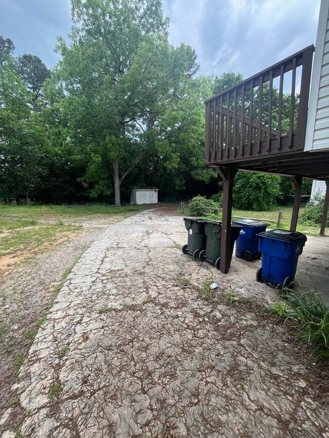 Photo - Charming 9 Bedroom Home Located In Raleigh NC!!!