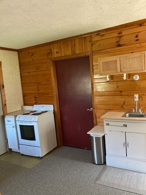 Photo - 582 Gould Hl Unit B