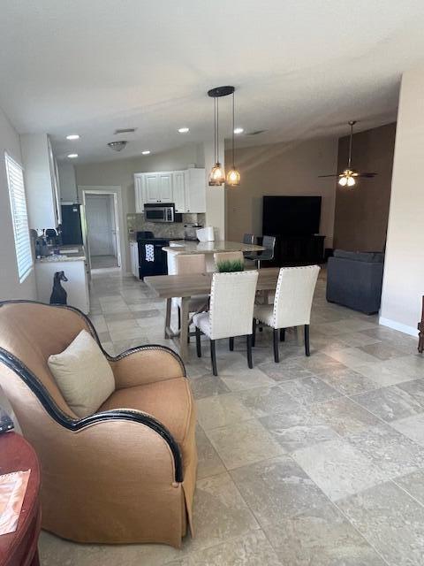Photo - 2804 Rio Claro Dr N