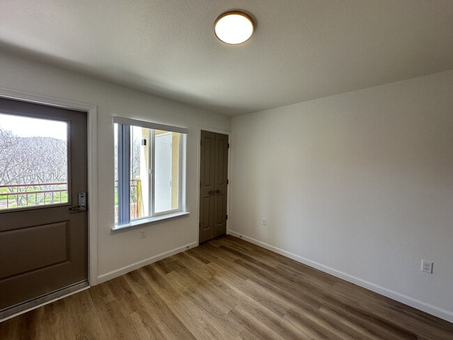 Photo - River Walk Terrace