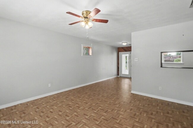 Photo - 4625 Hilltop Dr
